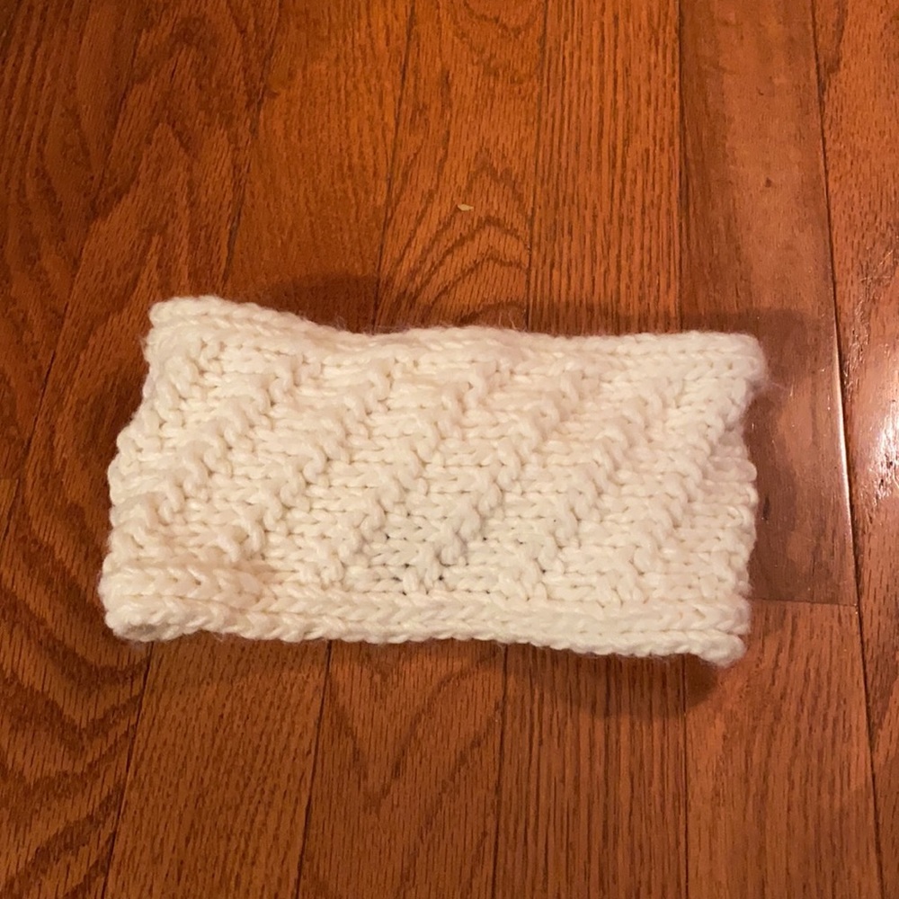 Ear warmer - Picture 2 of 2